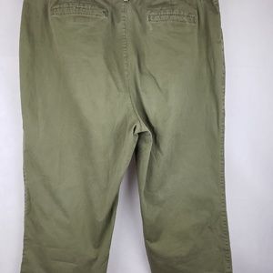 croft & barrow Pants - Croft & Barrow Stretch Army Green Capri's Size 16 croft & barrow Pants - Croft & Barrow Stretch Army Green Capri's Size 16
